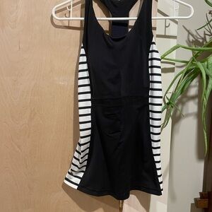 Athleta Black and White Activewear Tank with Built in Bra